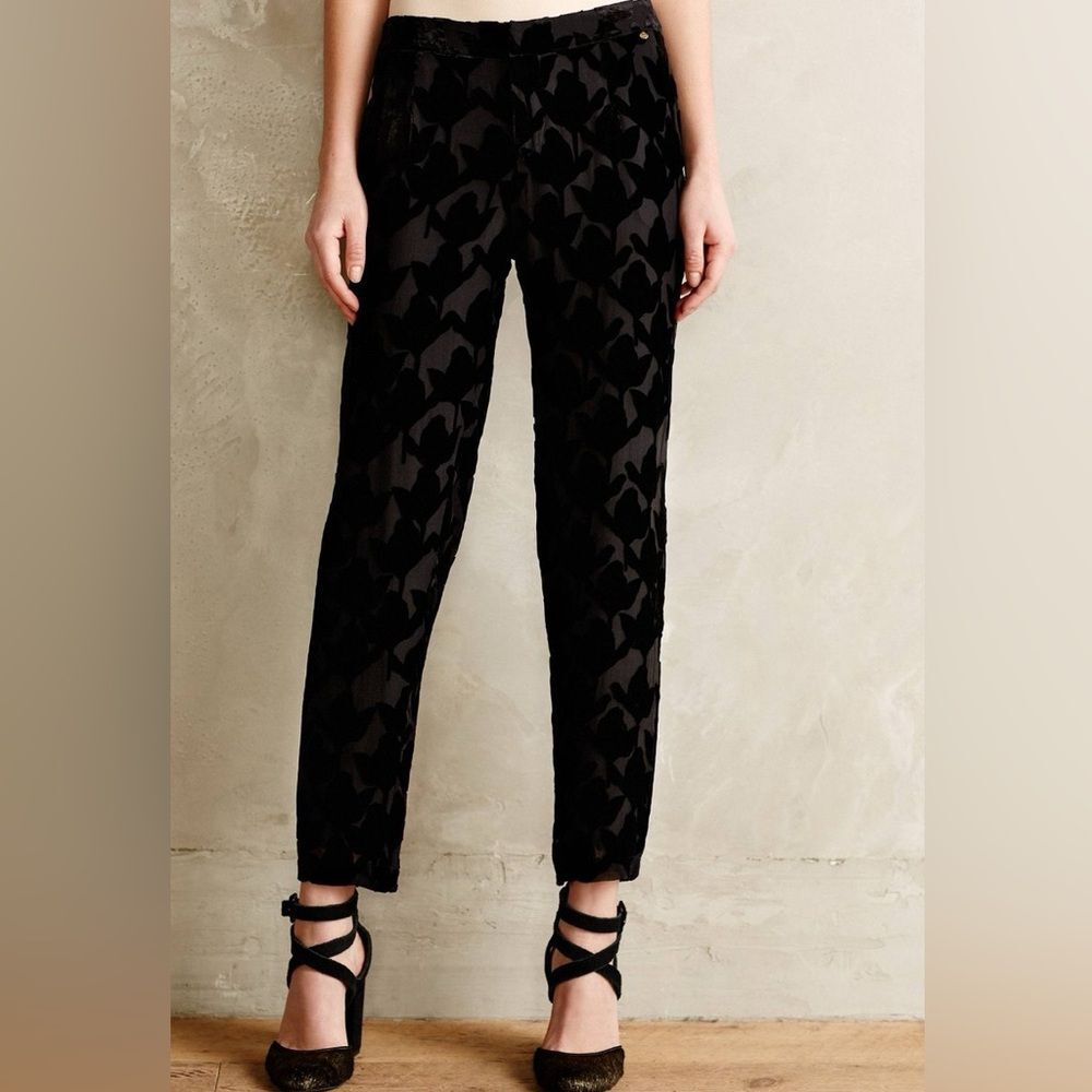 Anthropologie Harlyn Velvet Elegant Black Patterned Jogger Pants